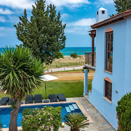 Front 3-schlafzimmer-villa - 1- Linie Vom By Interhome *