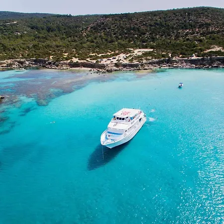 Front 3-schlafzimmer-villa - 1- Linie Vom By Interhome Lachi