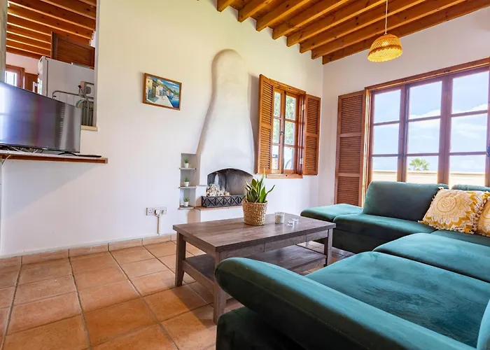 Front 3-schlafzimmer-villa - 1- Linie Vom By Interhome