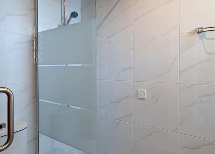 Front 3-schlafzimmer-villa - 1- Linie Vom By Interhome * Lachi