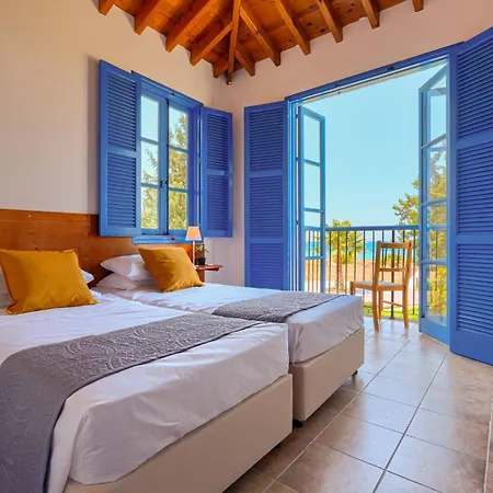 Front 3-schlafzimmer-villa - 1- Linie Vom By Interhome
